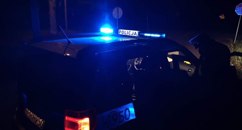 Wypadek w Nowym Kozłowie Pierwszym - droga do Łowicza zablokowana 