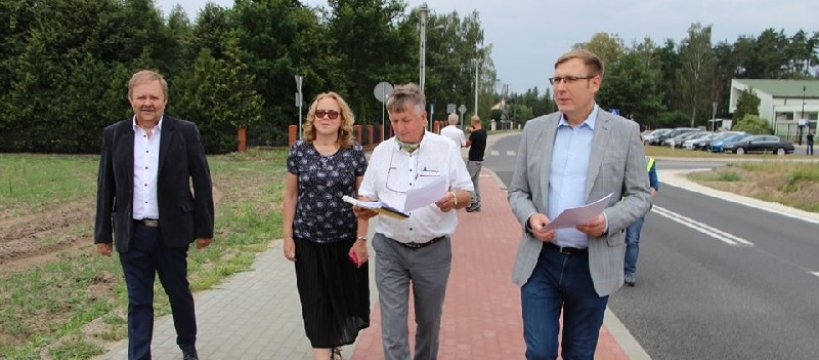 Ulica Trojanowska przebudowana: Droga odebrana.