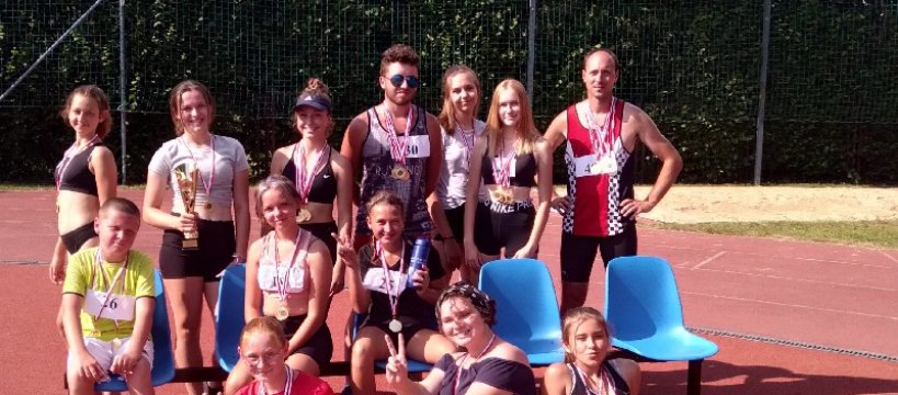 28 medali przywiezionych z Grodziska Mazowieckiego. KM Aktywni Sochaczew - trochę poszaleli