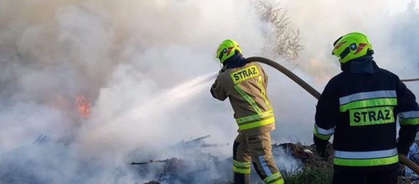 Pożaru składowiska odpadów w miejscowości Topołowa