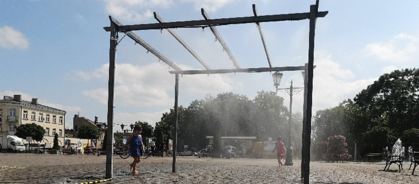 Plac Kościuszki - w tym roku bez mgiełki wodnej i fontanny