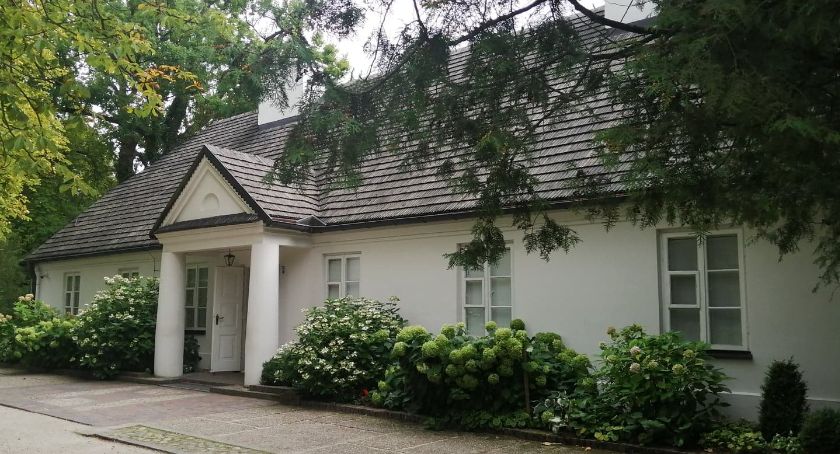 Konkurs dla uczniów z nagrodami finansowymi