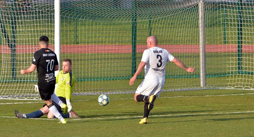 Sochaczewski futbol czyli … ile do dna zostało?