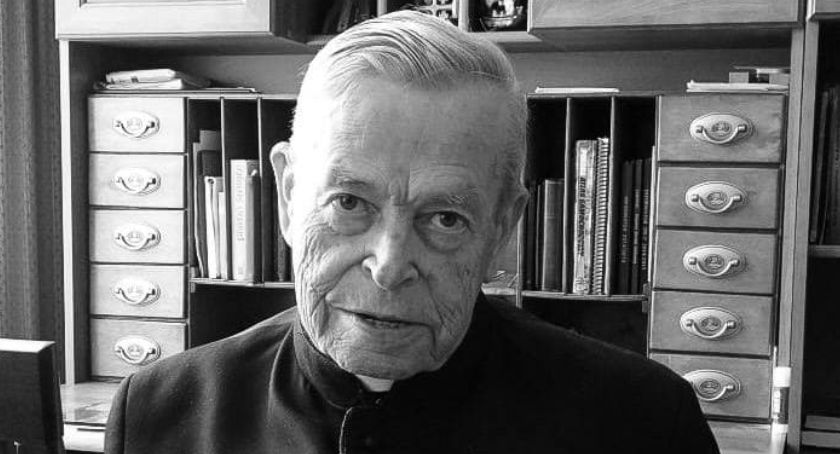 Ksiądz Tadeusz Kraszewski nie żyje