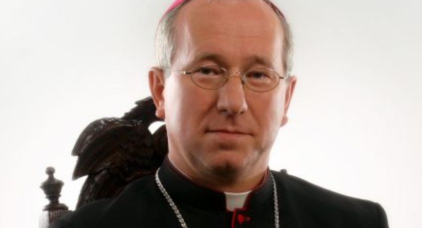 Biskup Andrzej Dziuba w Sochaczewie - z jakiego powodu odwiedzi nasze miasto? 