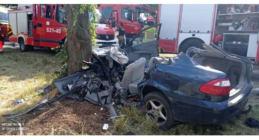 Pożar w Paprotni i wypadek w Tułowicach - dwa zdarzenia w jednym czasie