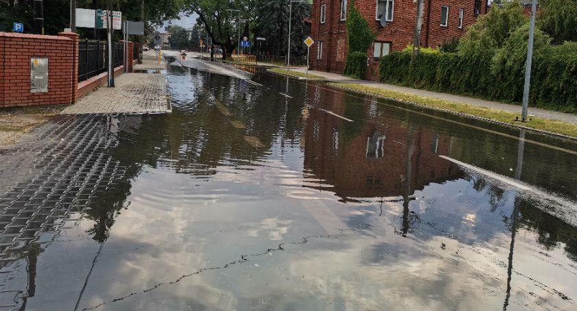 15 Sierpnia zalana wodą - mieszkańcy alarmują 