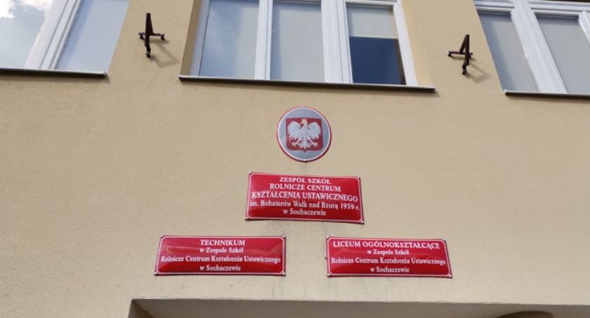 Wyniki matur 2021 w powiecie sochaczewskim – sprawdź, które szkoły wypadły najlepiej