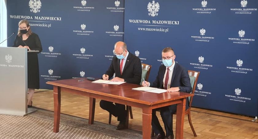 Umowa o dofinansowanie 592 731,26 zł na przebudowy dróg w gminie Rybno podpisana