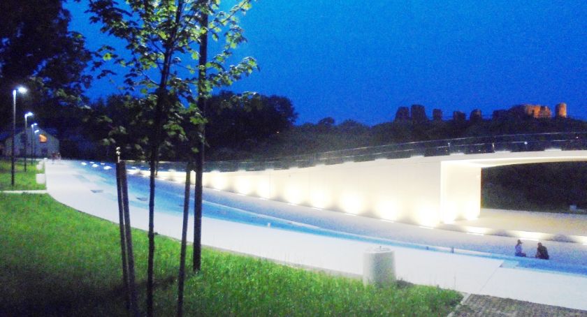 Kilka słów o sochaczewskim architektonicznym cudzie, czyli List do Wujka 21