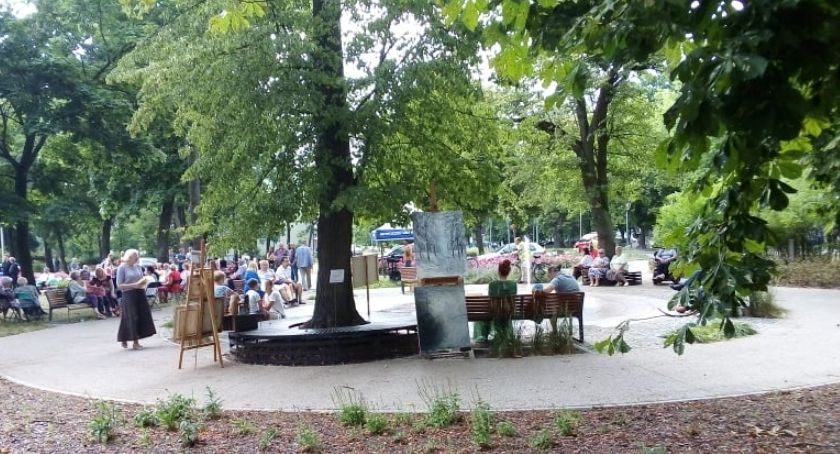 Transylwania w chodakowskim parku 8 sierpnia 2021