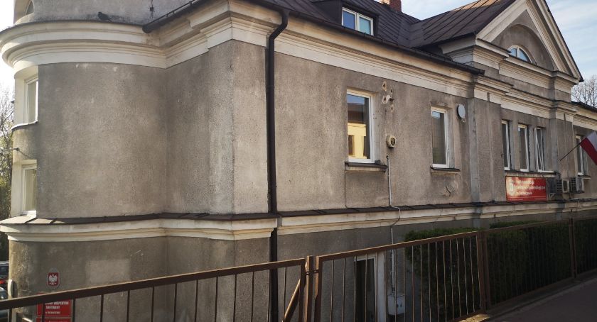 Sanepid w Sochaczewie o szczepieniach przeciw Covid-19 w powiecie - gdzie zaszczepiło się najmniej osób? 