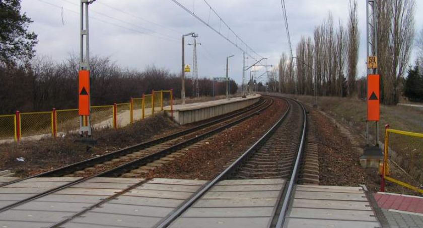 Przejazd kolejowy w Kornelinie czasowo zamknięty - sprawdź kiedy