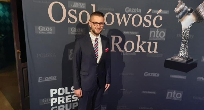 Wójt gminy Rybno nagrodzony statuetką Osobowość Roku 2020 