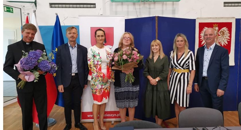 Wyjątkowy jubileusz i podziękowania podczas XXXVII Nadzwyczajnej Sesji Rady Gminy Młodzieszyn