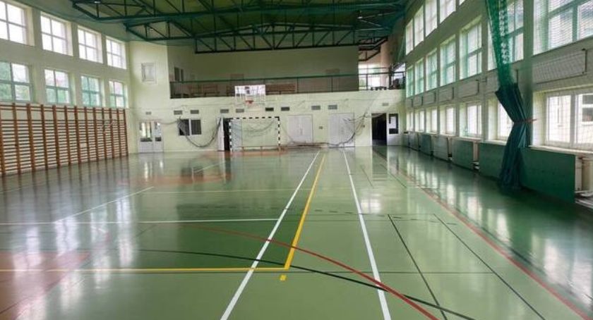 Przetarg na modernizację sali gimnastycznej w Szkole Podstawowej w Rybnie ogłoszony