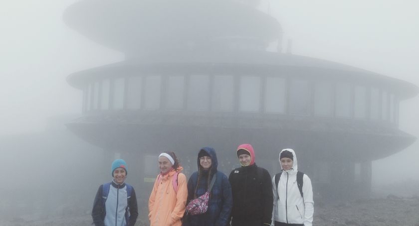 Aktywni trenowali w górach.