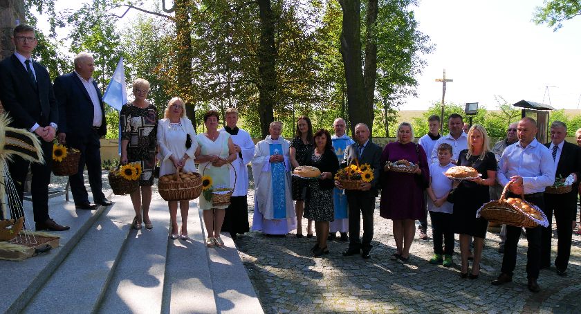 Dożynki w Młodzieszynie – czas radości i podziękowań