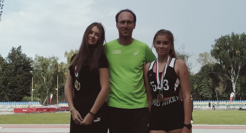 Złoto i brąz Międzywojewódzkich Mistrzostw Młodzików. Zwycięstwa podczas mityngu w Warszawie.