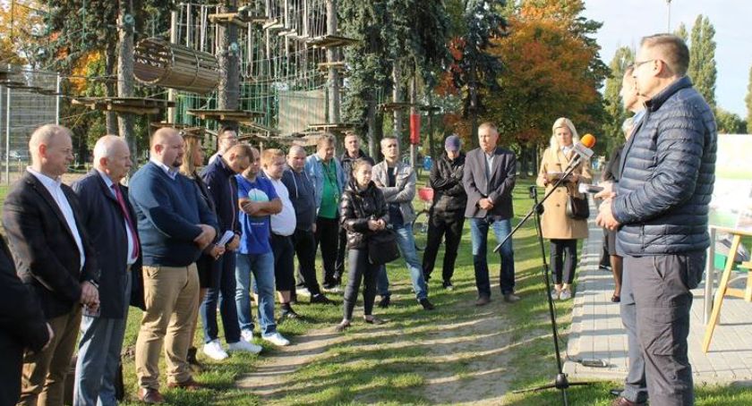 Chodakowski stadion do rozbudowy – poseł Małecki zapowiada starania o środki