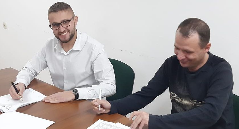 Gmina Rybno: Podpisanie umowy na wymianę urządzeń grzewczych i instalacji OZE