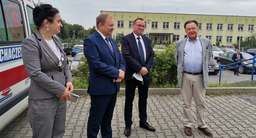 Szpital w Sochaczewie, Teresin i Nowa Sucha - 8 milionów od samorządu województwa