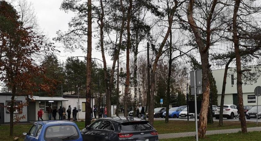 Oszust na cmentarzu komunalnym w Sochaczewie 