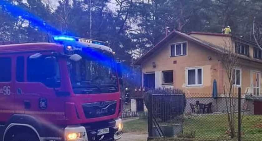 Piaski Duchowne gm. Brochów - pożar sadzy w kominie