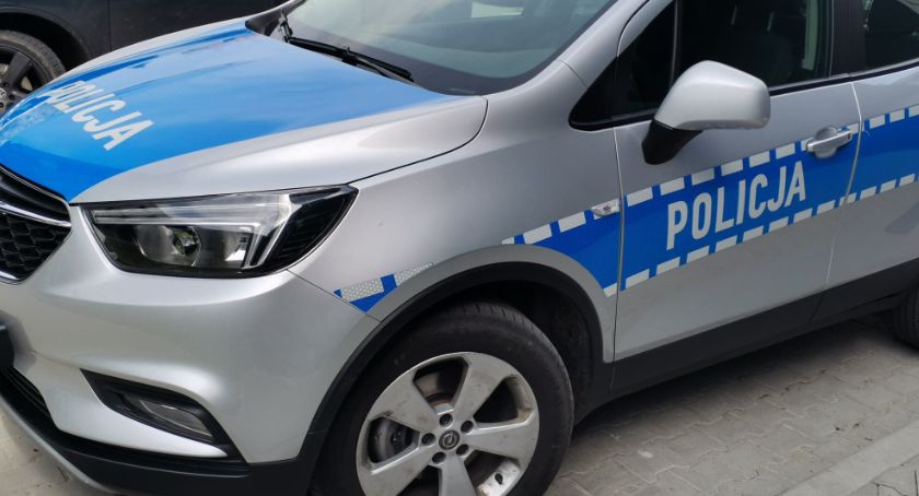 Gmina Sochaczew – samochód skradziony na oczach właścicieli. Sprawca wpadł, bo spowodował kolizję