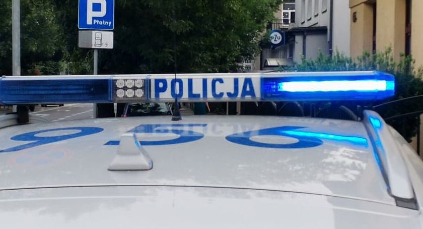 21-latek z gminy Brochów zatrzymany za prowadzenie auta pod wpływem narkotyków