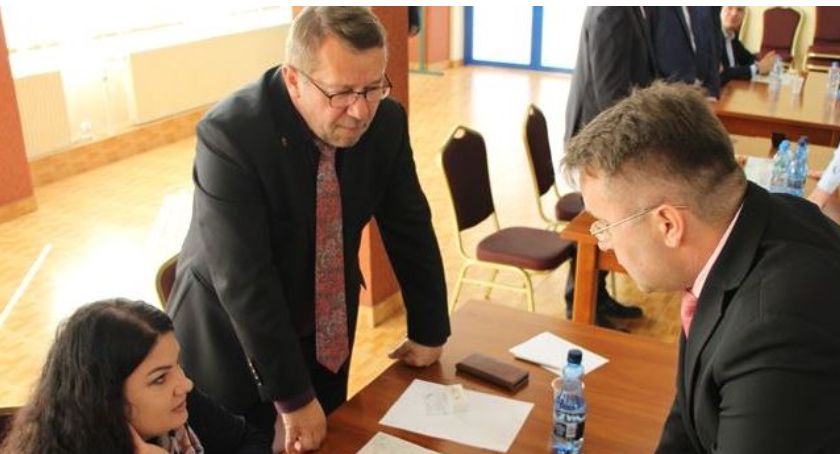 Gmina Iłów przeciw linii kolejowej do Centralnego Portu Komunikacyjnego na swoim terenie