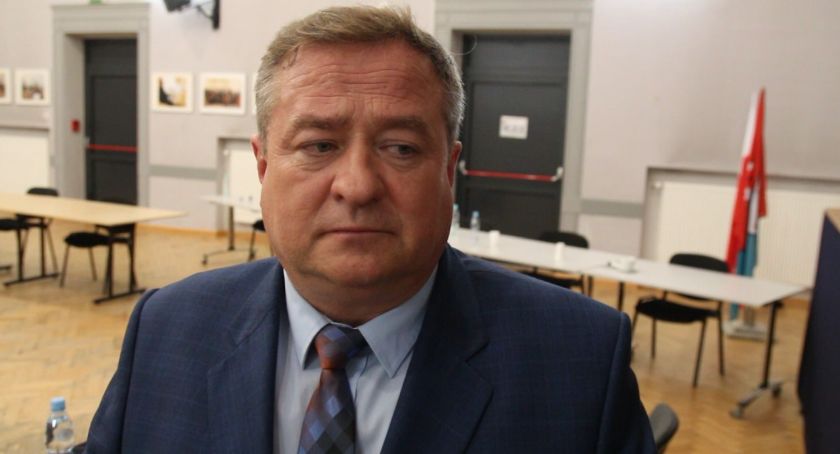 Sylwester Kaczmarek o podwyżce dla radnych oraz burmistrza [WIDEO]