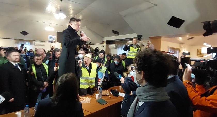 Centralny Port Komunikacyjny – lokalizacja budzi sprzeciw, protest rolników w Baranowie [WIDEO, FOTO]