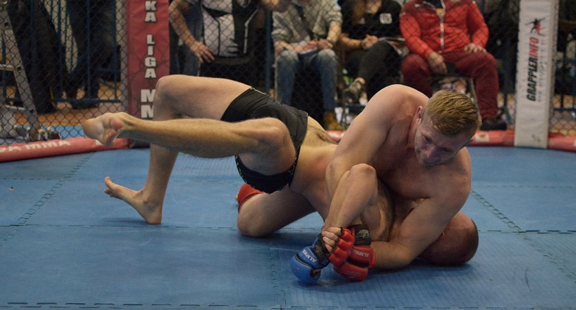 Amatorskie Mistrzostwa Europy MMA bez wojowników z Sochaczewa