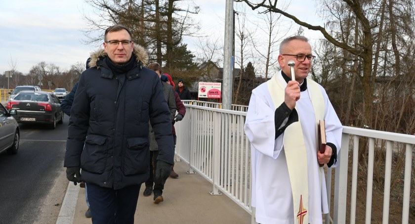 Most w Chodakowie poświęcony i oficjalnie otwarty