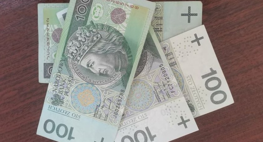 Ile Urząd Miasta Sochaczew i Starostwo Powiatowe wydają na lokalne media