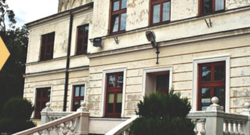 Pałac w Giżycach - apeli o wstrzymanie sprzedaży ciąg dalszy