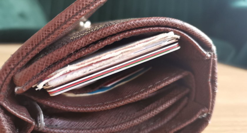 Płacił przywłaszczoną kartą sochaczewianina – grozi mu 10 lat więzienia