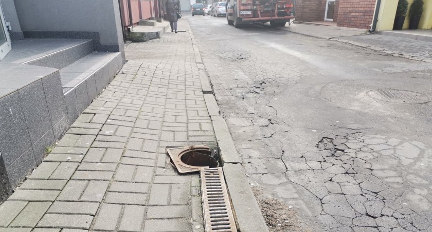 Pułapka na pieszych na Batorego w Sochaczewie