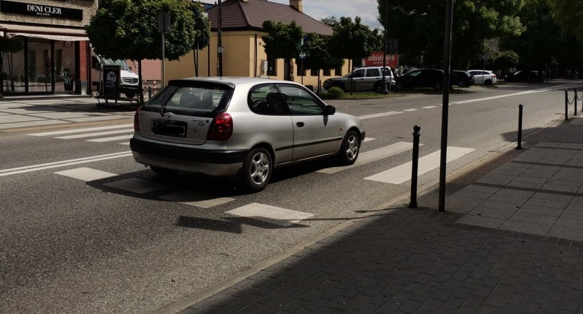 Agencja pracy organizuje akcję przewozu osób z granicy ukraińskiej - start 26 lutego z Błonia