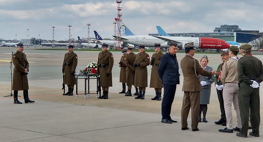 Uroczystości pożegnalne Pani Prezydentowej Karoliny Kaczorowskiej