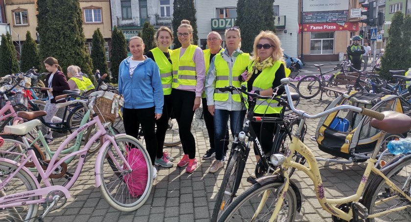 Majowy Rajd Rowerowy w Sochaczewie - pojechało kilkaset osób [FOTO]