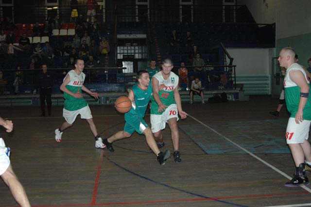 XIII kolejka Henkel ponownie na czele