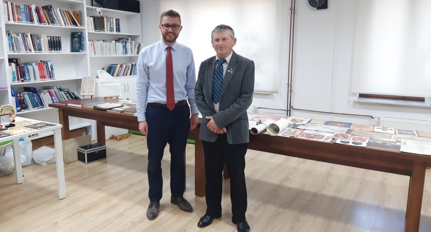 Gmina Rybno: Wystawa inaugurująca Tydzień Bibliotek w GBP w Rybnie za nami