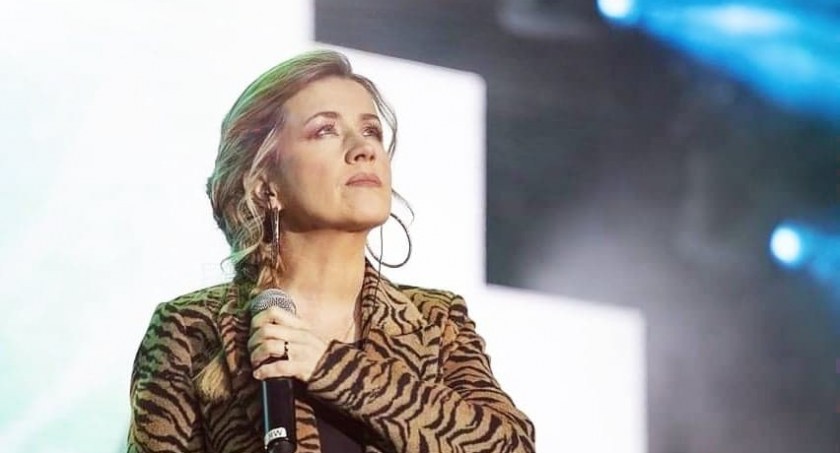 Koncert Papieski w Kozłowie Biskupim 13 maja 2022 r. - gwiazdą Viola Brzezińska