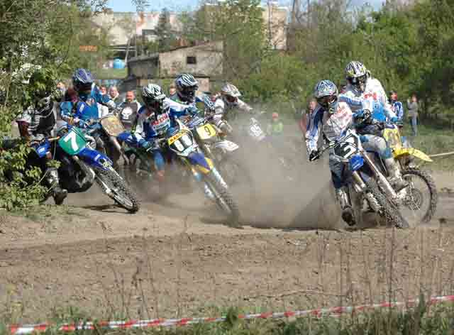 Motocrossowy 1 Maja