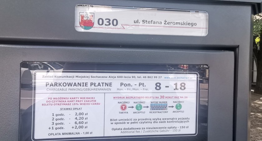 Parkowanie w Sochaczewie - strefa większa, udogodnienia w parkomatach