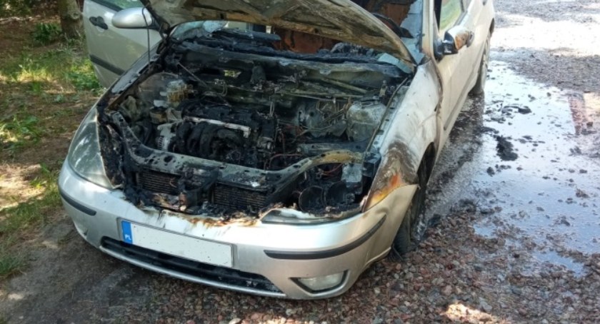 Pożar auta w gminie Teresin