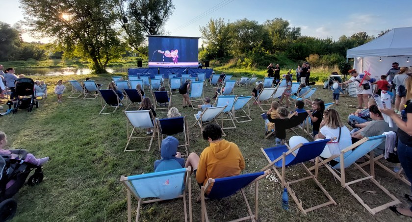 Kino plenerowe w Sochaczewie 2022 - gdzie w tym roku będziemy oglądać seanse?