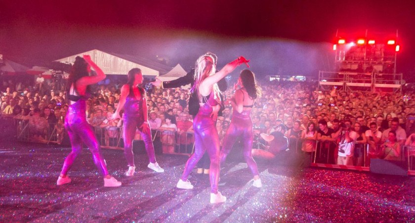 Powitanie lata w Brochowie 2022 - koncerty gwiazd muzyki disco i wiele atrakcji 